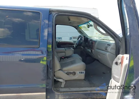 2005 Ford F-250 Lariat/Xl/Xlt из США, поврежденный, VIN 1FTSW21P95EC66643